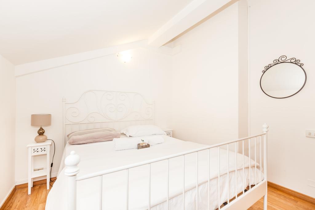 B&B Happiness - City Center Verona Exterior photo