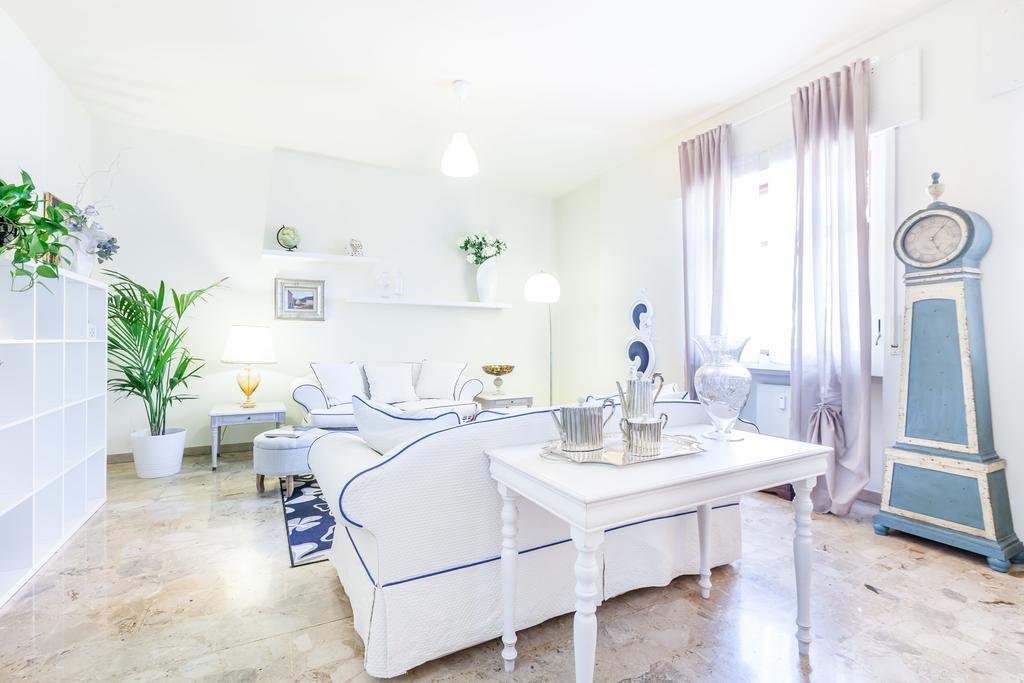 B&B Happiness - City Center Verona Exterior photo